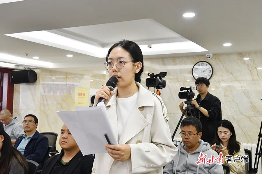 篮球冠军叫什么_篮球冠军赛是什么意思_九河篮球比赛冠军是谁