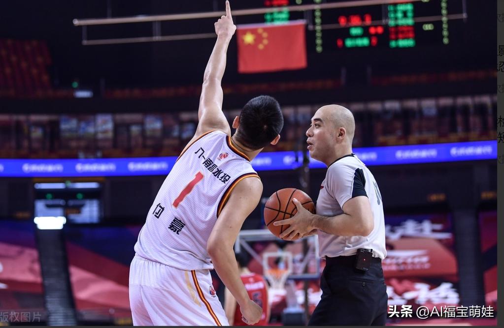 CBA季后赛裁判争议：倡议书引发热议，尊