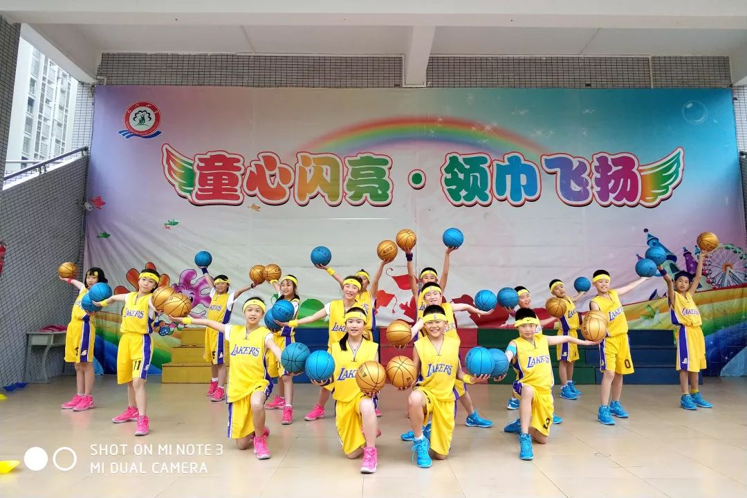 汊涧小学篮球比赛冠军_2021年小学篮球比赛_中小学生篮球冠军赛
